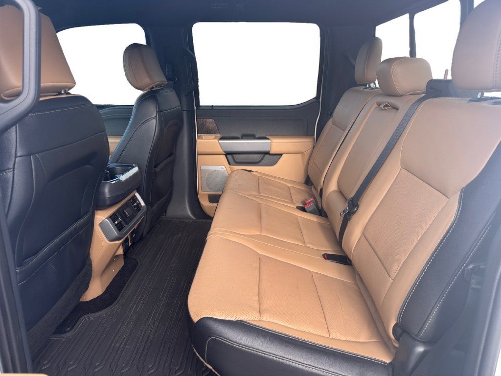 Used 2022 Ford F150 Lariat AWD/4WD image 13