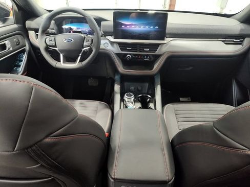 New 2026 Ford Explorer ST-Line w/ ST-Line Street Pack AWD/4WD image 20