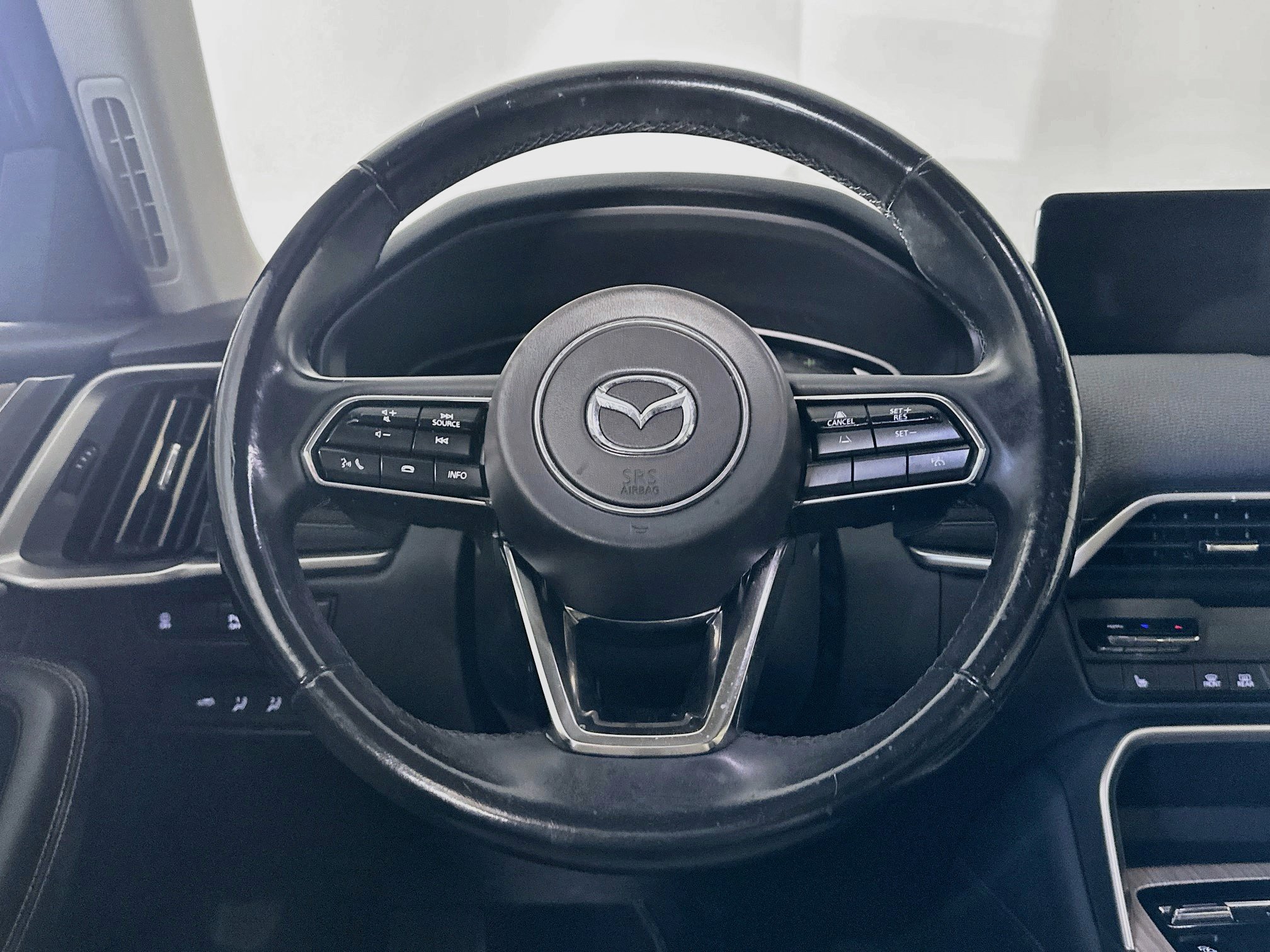 Used 2024 MAZDA CX-90 Plug-In Hybrid w/ Premium Pkg AWD/4WD image 18