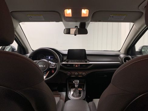 Used 2024 Kia Forte LX image 18