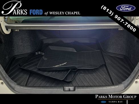 Used 2022 Honda Accord EX-L image 8