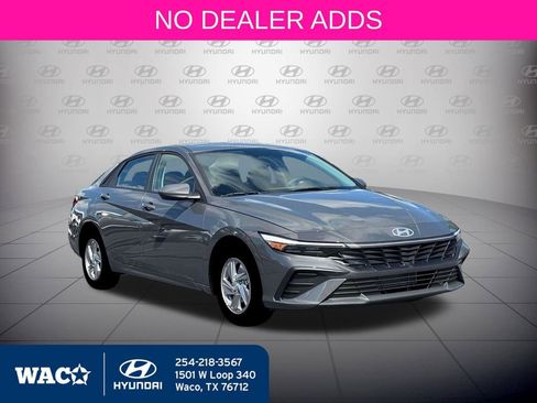 New 2026 Hyundai Elantra SE image 15