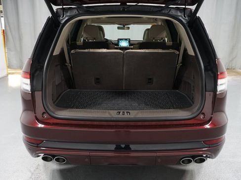 Used 2022 Lincoln Aviator Grand Touring w/ Equipment Group 301A image 43