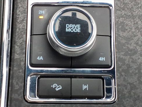 Used 2022 Ford Expedition Max Limited image 20