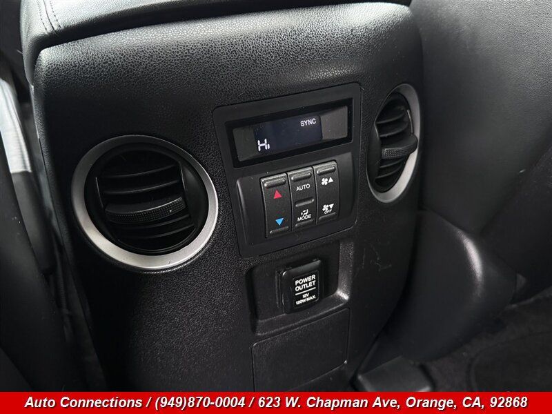 Used 2010 Honda Pilot Touring image 29