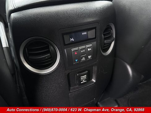 Used 2010 Honda Pilot Touring image 29