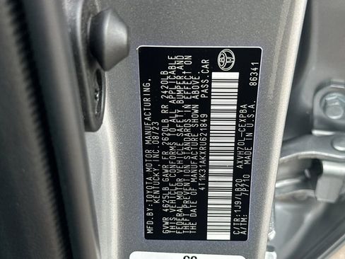 Used 2024 Toyota Camry XSE w/ Cold Weather Package FWD image 27