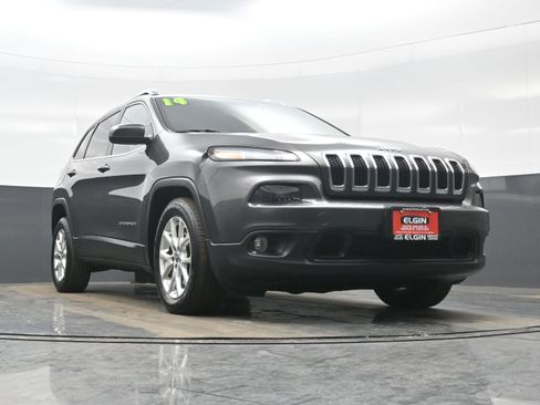 Used 2014 Jeep Cherokee Latitude image 29