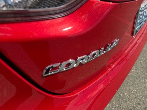 Used 2020 Toyota Corolla LE FWD image 34