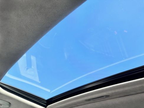 Used 2017 Genesis G90 5.0 Ultimate image 26