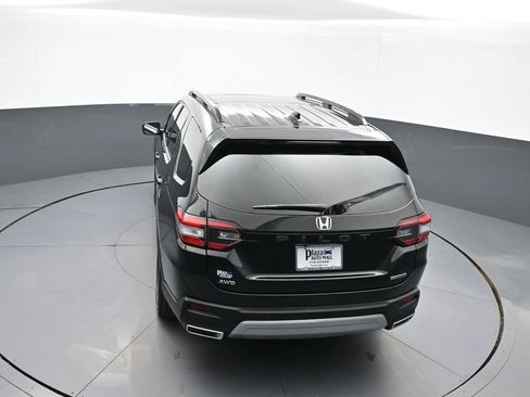 Certified 2024 Honda Pilot Touring image 41