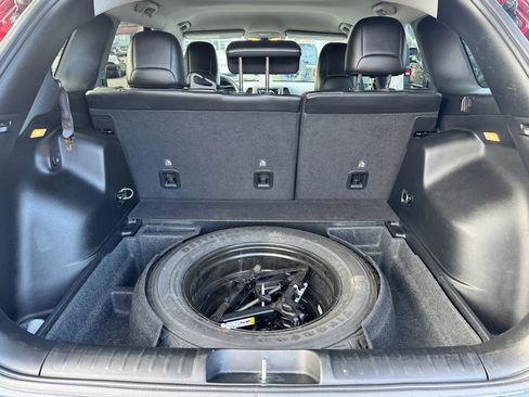 Used 2020 Jeep Cherokee Trailhawk w/ Cold Weather Group image 23