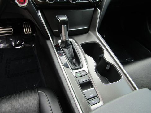 Used 2021 Honda Accord Sport image 19