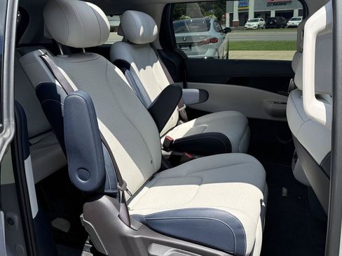 Used 2026 Kia Carnival SX Prestige FWD image 54