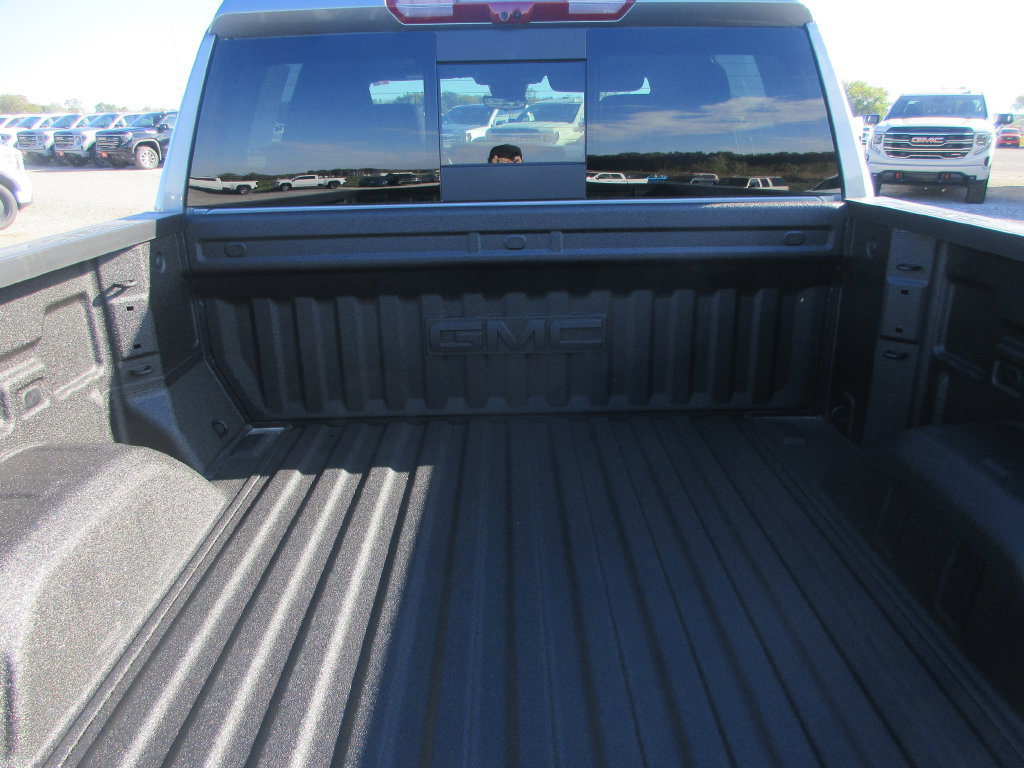 New 2026 GMC Sierra 1500 AT4 AWD/4WD image 6
