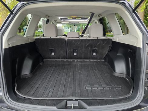 Used 2016 Subaru Forester 2.5i Premium w/ All-Weather Package AWD/4WD image 15