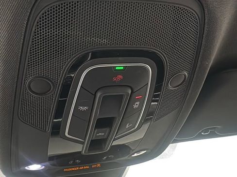 Used 2024 Audi A6 Premium Plus image 27