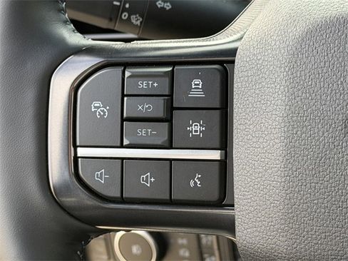 Used 2026 Ford F350 Platinum image 39