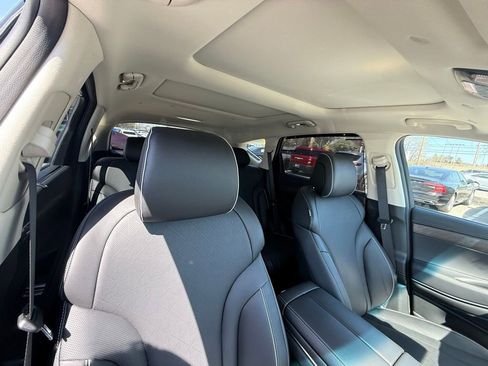 Used 2025 Genesis GV80 2.5T Prestige AWD/4WD image 23