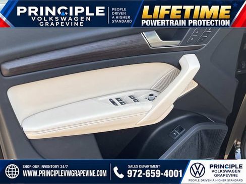 Used 2023 Audi Q5 2.0T Premium Plus w/ Premium Plus Package AWD/4WD image 9