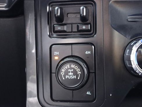 Used 2022 Ford F150 XLT w/ Equipment Group 302A High AWD/4WD image 27
