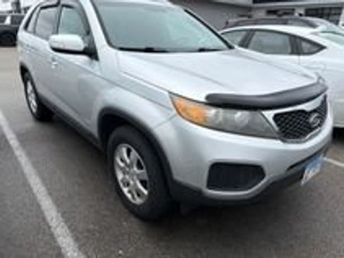 Used 2011 Kia Sorento LX AWD/4WD image 1
