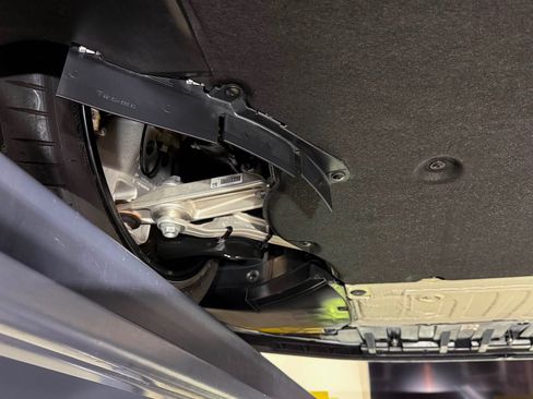 Used 2018 Porsche 911 GT2 RS image 84