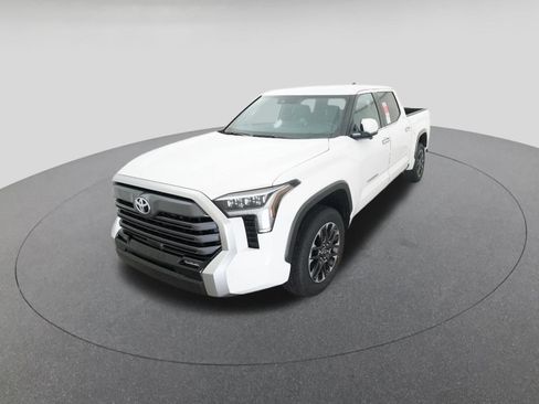 New 2026 Toyota Tundra Limited image 16
