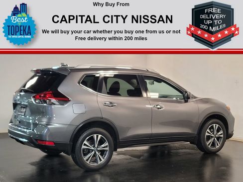 Used 2019 Nissan Rogue SV w/ Premium Package image 25