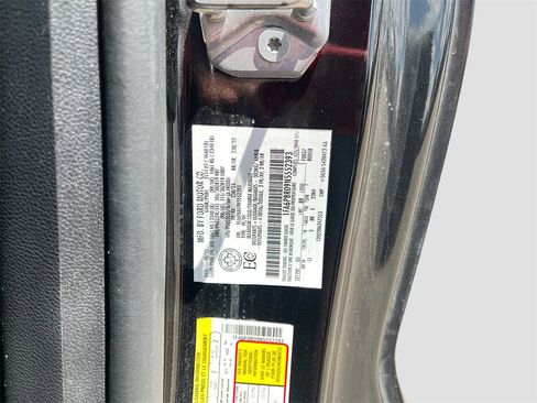 Used 2022 Ford Mustang Mach 1 w/ Mach 1 Handling Package image 31