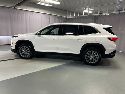 New 2026 Buick Enclave Preferred w/ Power Package AWD/4WD image 4