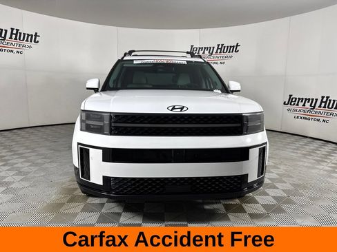Used 2025 Hyundai Santa Fe Calligraphy AWD/4WD image 3