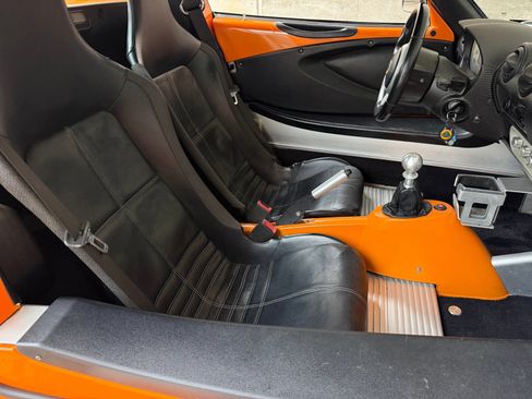 Used 2005 Lotus Elise RWD image 13