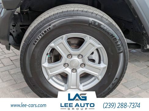 Used 2021 Jeep Wrangler Unlimited Sport AWD/4WD image 10