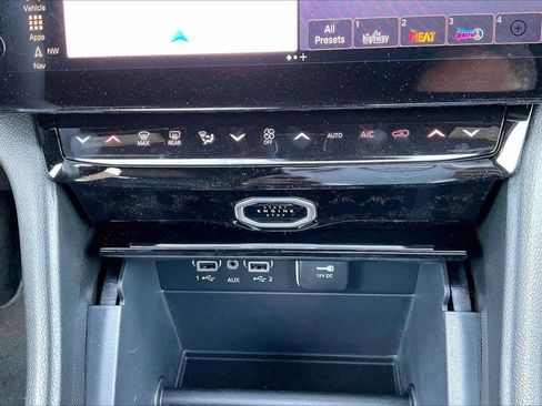 New 2026 Jeep Grand Cherokee Limited image 18