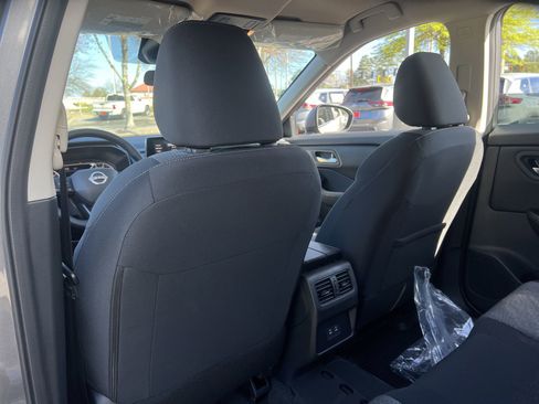 New 2026 Nissan Rogue SV image 17