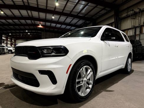 Used 2024 Dodge Durango GT AWD/4WD image 9