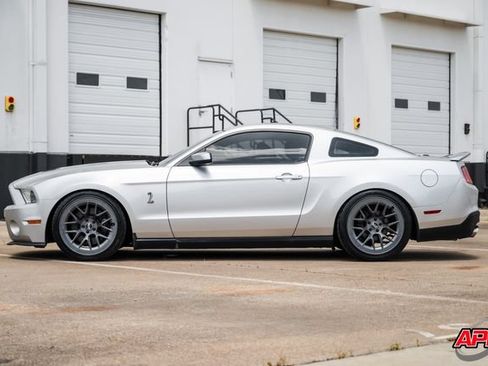 Used 2011 Ford Mustang Shelby GT500 w/ SVT Performance Pkg RWD image 58