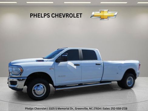 Used 2024 RAM 3500 Big Horn AWD/4WD image 6