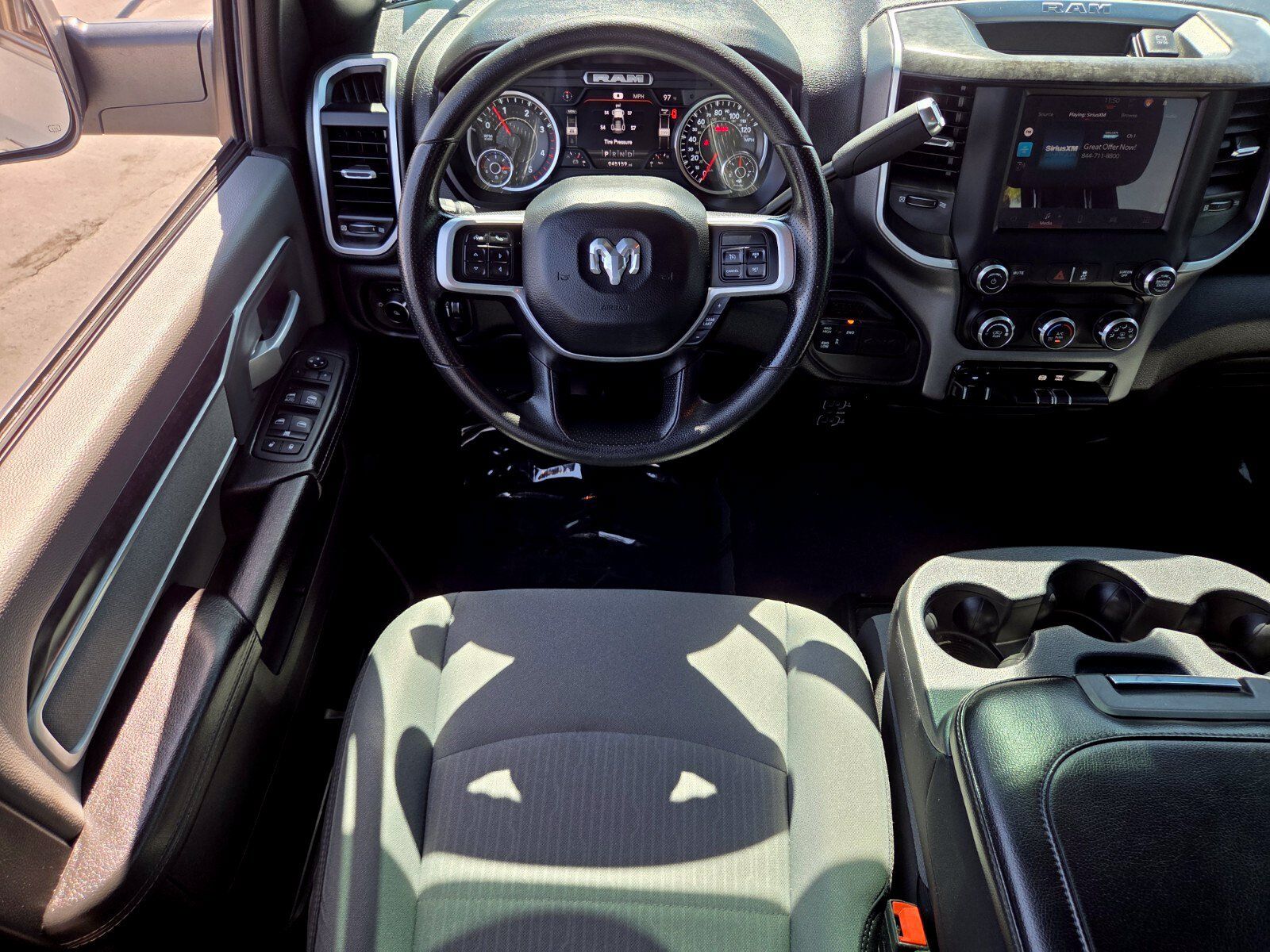 Used 2022 RAM 2500 Big Horn AWD/4WD image 12