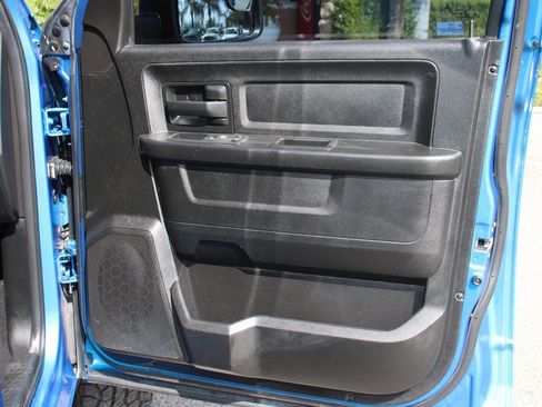 Used 2019 RAM 1500 Express w/ Express Value Package image 38