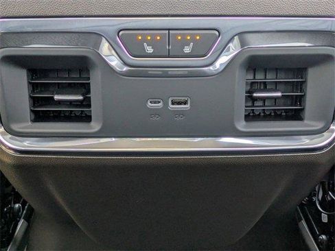 New 2026 GMC Sierra 1500 Denali w/ Denali Reserve Package image 18