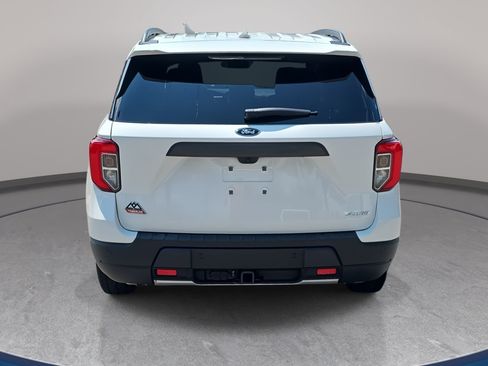 Used 2023 Ford Explorer Timberline w/ Timberline Technology Package AWD/4WD image 6