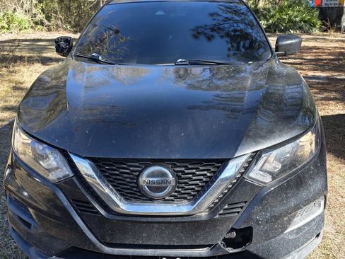 Used 2020 Nissan Rogue Sport S FWD image 4