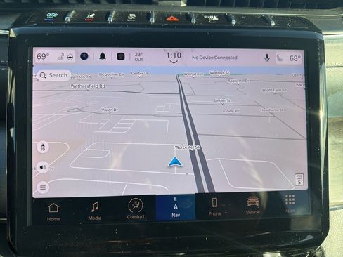 Used 2024 Jeep Grand Cherokee Overland w/ Trailer Tow Package image 13