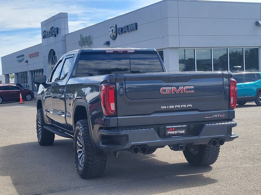 Used 2022 GMC Sierra 1500 AT4 w/ AT4 Premium Package AWD/4WD image 3