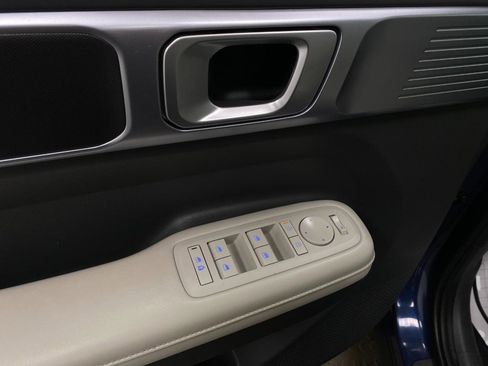 Certified 2025 Hyundai Santa Fe SEL image 29