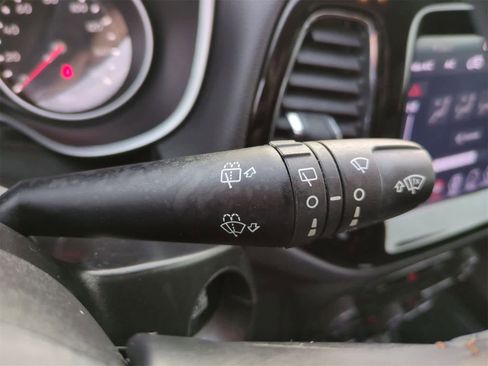 Certified 2018 Jeep Compass Limited image 25