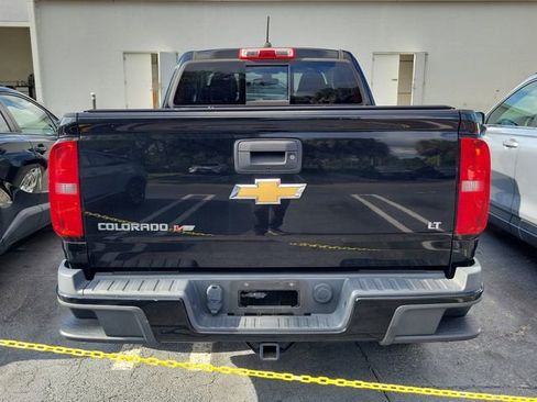 Used 2017 Chevrolet Colorado LT w/ LT Convenience Package AWD/4WD image 5