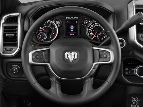 Used 2022 RAM 2500 Laramie AWD/4WD image 8